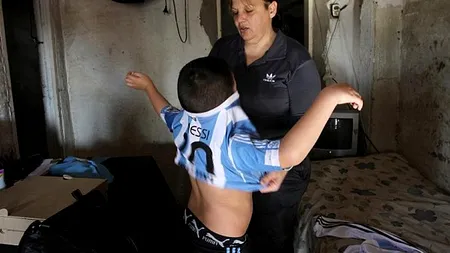 Cinci românce își cresc copiii în închisori din state europene