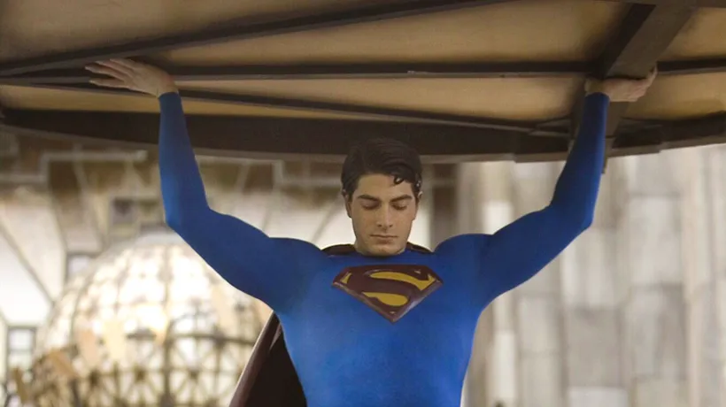 Superman pe role, oprit de polițiști: Băi, trage-te colo pe dreapta - VIDEO