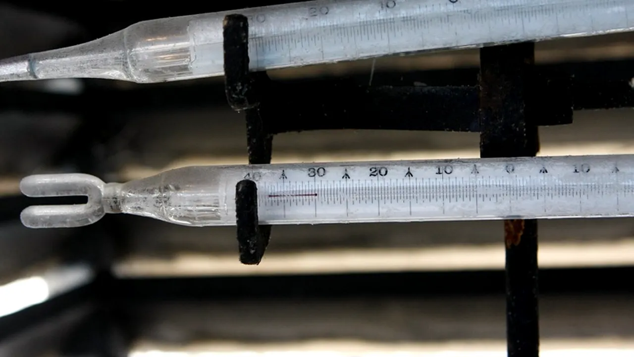 ANM va emite o informare de scădere accentuată a temperaturii de duminică până marți