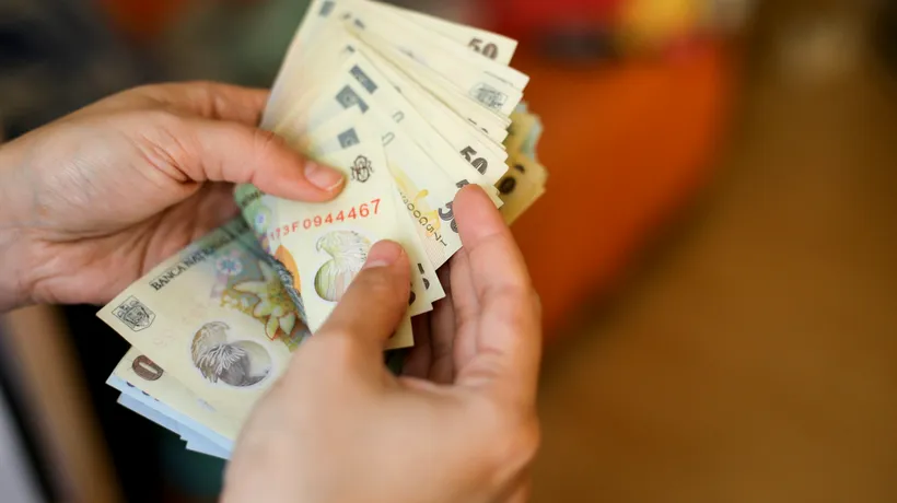 Femeia din Craiova care a primit facturi de peste 16.000 de euro la curentul electric a aflat motivul consumului exagerat. „De fapt, ei mă furau pe mine
