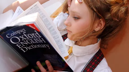 Elevii și părinții din Capitală, apel către profesori: Revenirea fizică la școală să nu creeze stres în rândul elevilor