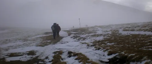 Turiști blocați la 2.000 de metri altitudine în Masivul Bucegi. Salvamontiștii au pornit în căutarea lor