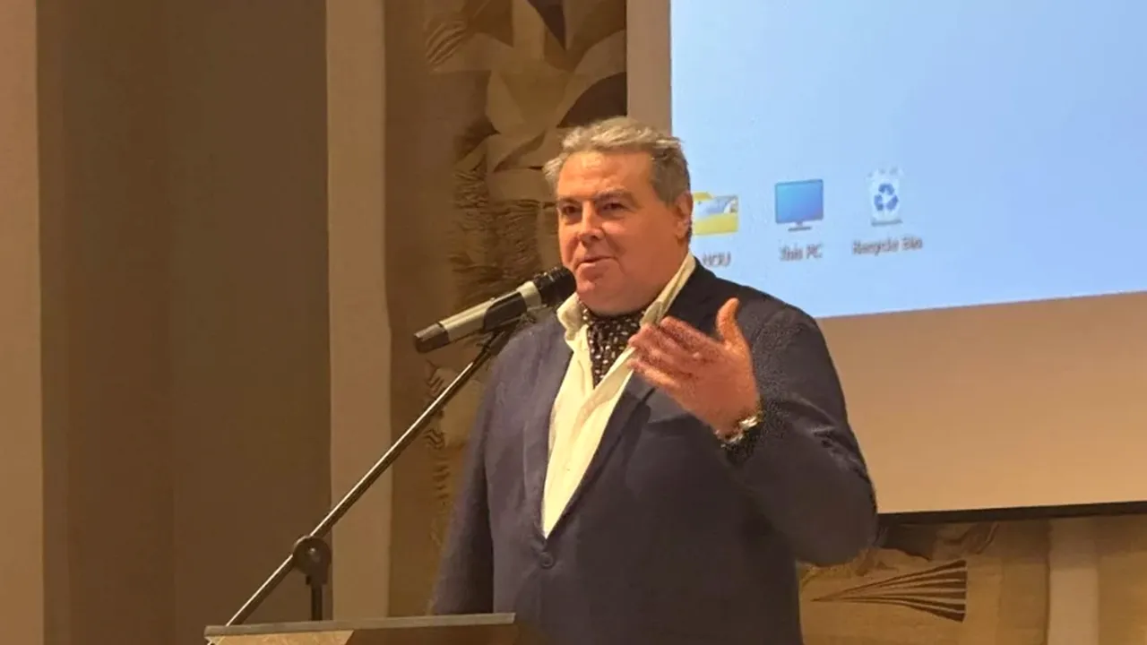 Adrian Cioroianu, directorul Bibliotecii Naționale, trimis în JUDECATĂ. Este acuzat de divulgarea informaţiilor secrete de serviciu sau nepublice