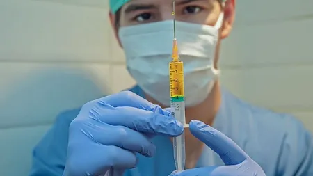 PROMIȚĂTOR. Vaccinul pentru noul coronavirus ar putea fi gata până în septembrie: Cercetătorii Oxford sunt convinși că va funcționa