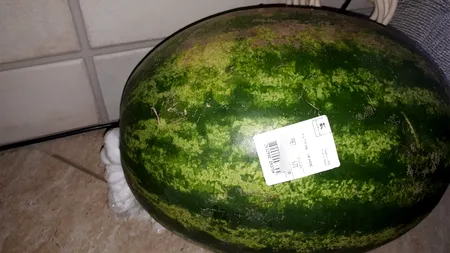 Câți lei a dat un bucureștean pe un pepene de 8 kilograme, CUMPĂRAT din supermarket