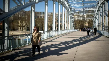 Nouă persoane au fost spânzurate de un pod, deasupra unei șosele din Mexic