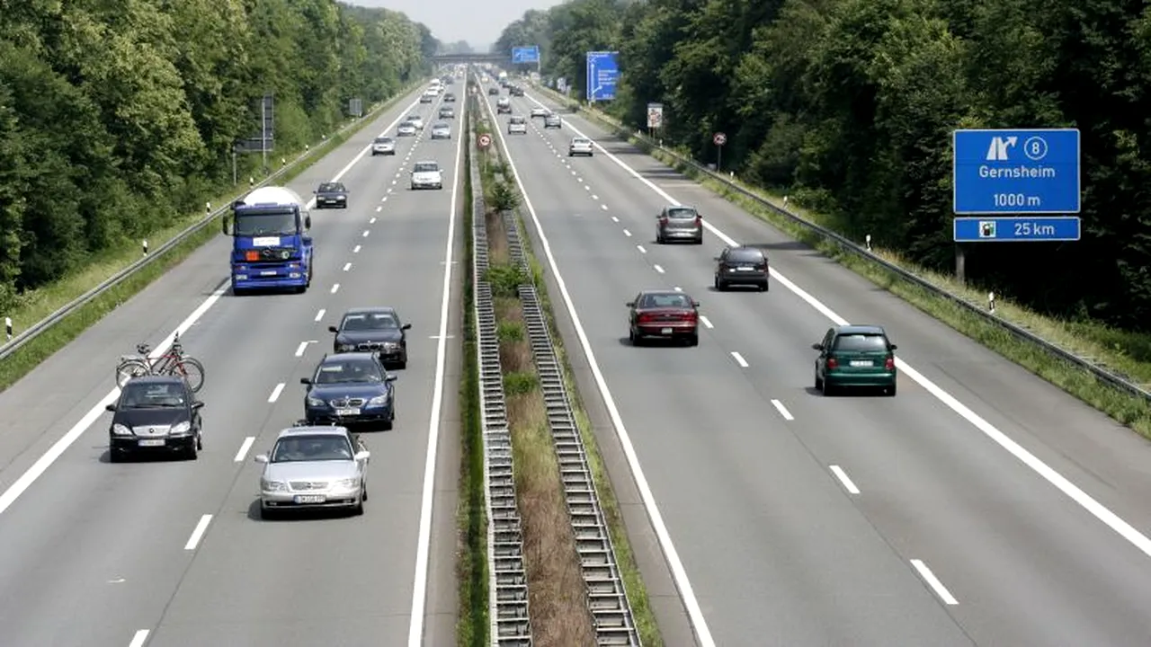 Germania introduce controversata taxă de drum doar pentru străini. Cât vor plăti șoferii care vor circula pe autostradă