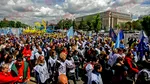 Guvernul Bolojan, încolțit din toate părțile: sindicaliștii din învățământ pregătesc o grevă generală pentru 25 mai! „Am ajuns în situații aberante”