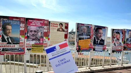 FINANCIAL TIMES: Francezii au de ales între un elev obraznic și un adult decent, lipsit de culoare