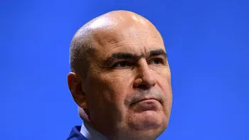 Financial Times: România se află în pragul unui COLAPS economic prin „măsurile de austeritate extrem de nepopulare”