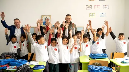 (P) Hrana care unește comunitatea: sute de copii, sprijiniți prin campania Fundației Carmistin, Ziua Meselor Școlare