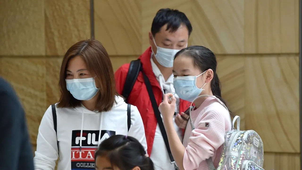 Noul tip de CORONAVIRUS. Cât de eficiente sunt, de fapt, măștile medicale în prevenirea bolilor respiratorii