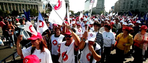 Asta ne mai lipsea! Cadrele medicale din România amenință cu proteste în plină pandemie