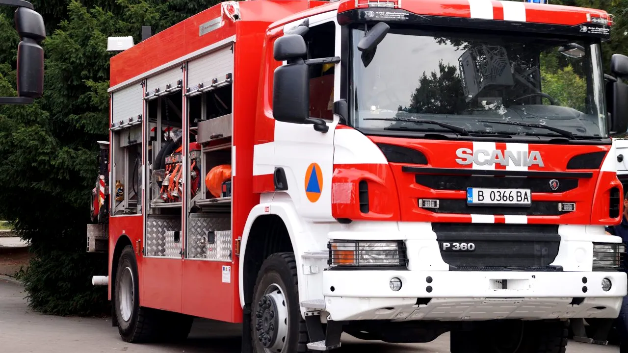 Un autocar românesc a ars total într-un incendiu în Bulgaria (VIDEO)