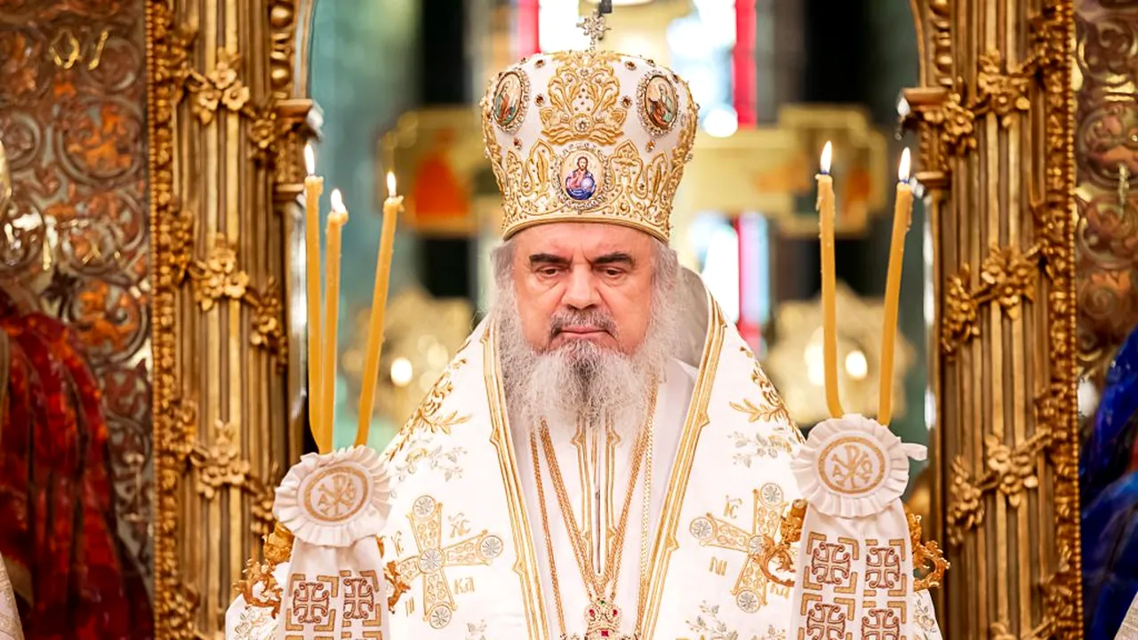 Patriarhul Daniel, mesaj de Crăciun pentru toți românii. „Poporul român este îndoliat și întristat”