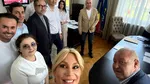 Raluca Turcan a postat o fotografie de la momentul în care Ilie Bolojan și-a depus candidatura pentru șefia PNL. Cine apare în poză