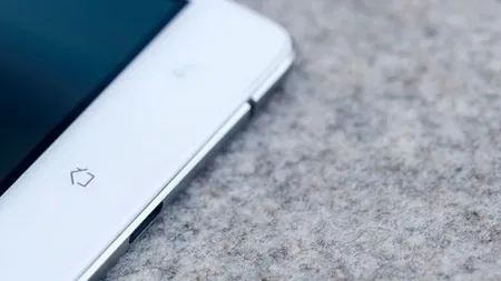 Cum arată cel mai subțire smartphone lansat vreodată și cine îl produce. Are o grosime de doar 4,85 mm GALERIE FOTO