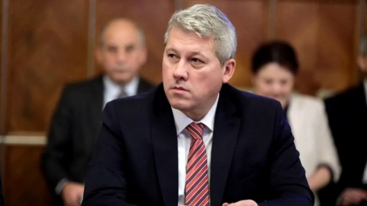 CAZUL ADOLESCENTEI INCENDIATE. Cătălin Predoiu l-a demis din funcție pe directorul peniteciarului unde a fost încarcerat criminalul Ion Turnagiu
