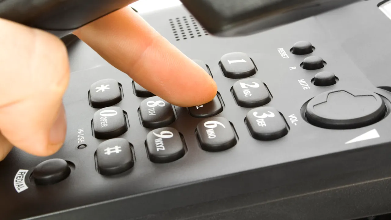 Moody''s a retrogradat ratingul OTE și l-a pus sub supraveghere cu implicații negative