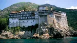 Viziunile unui părinte de la Athos: „Pe Nicușor Dan l-am văzut alb, inert, iar în spatele lui era o fiară mare”