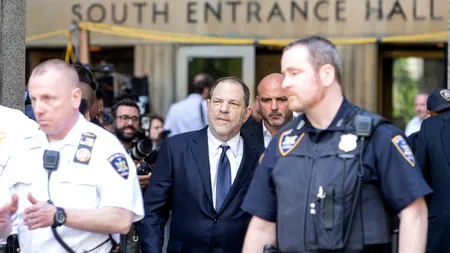 Victimele lui Harvey Weinstein „acceptă o înțelegere de 17 milioane de dolari pentru acuzațiile de abuz sexual”