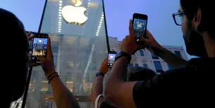 Comisia Europeană acuză Apple de ABUZ de poziție dominantă și aplică o amendă de 1,8 miliarde de euro