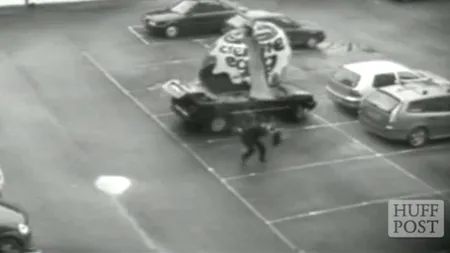 VIDEO. S-au salvat în ultimul moment de la o moarte sigură