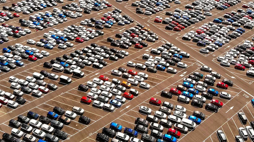 Orașul în care fiecare locuitor are câte 31 de mașini