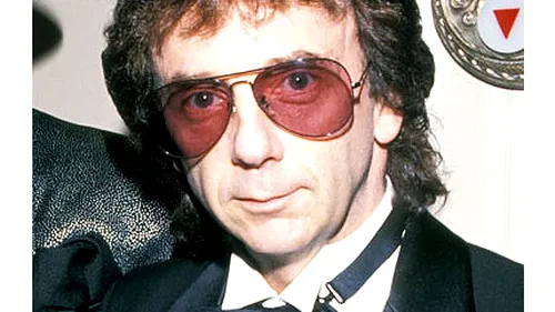 Phil Spector, unul dintre cei mai influenți și de succes producători de rock 'n' roll, a murit la 81 de ani în închisoare