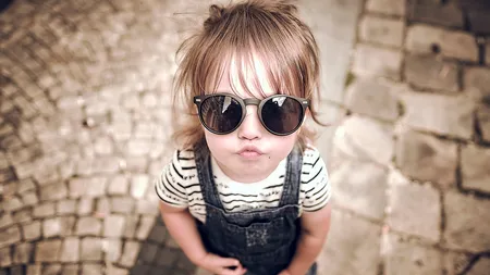 Cazurile de miopie la copii ar putea crește, din cauza pandemiei de Covid. Explicațiile oftalmologilor germani