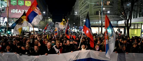 Belgrad: Mii de oameni au ieșit în stradă pentru a-l susține pe Vladimir Putin. „Mama Rusia va învinge” | FOTO, VIDEO