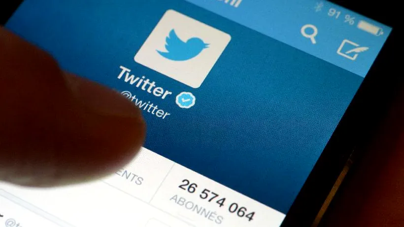 Datele a sute de utilizatori Twitter, publicate în urma unei erori de sistem. Sfatul companiei pentru cei afectați