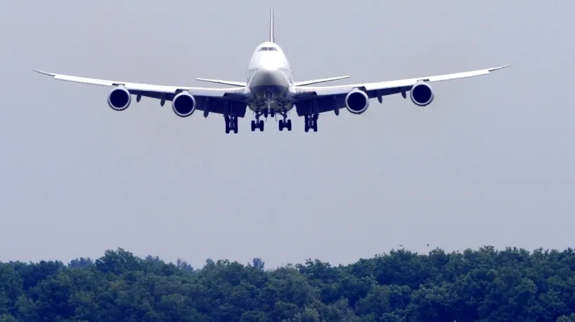 Aterizare de urgență a unui avion de pasageri, în SUA, din cauza unei amenințări cu bombă