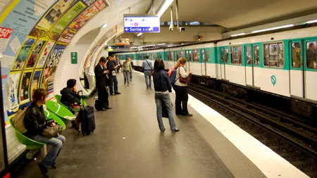 Scandal între români în metroul din Paris. „Sunteți prea lași!”