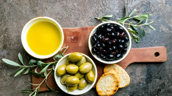 Care este diferența între măslinele verzi și măslinele negre și care sunt mai sănătoase, potrivit specialiștilor