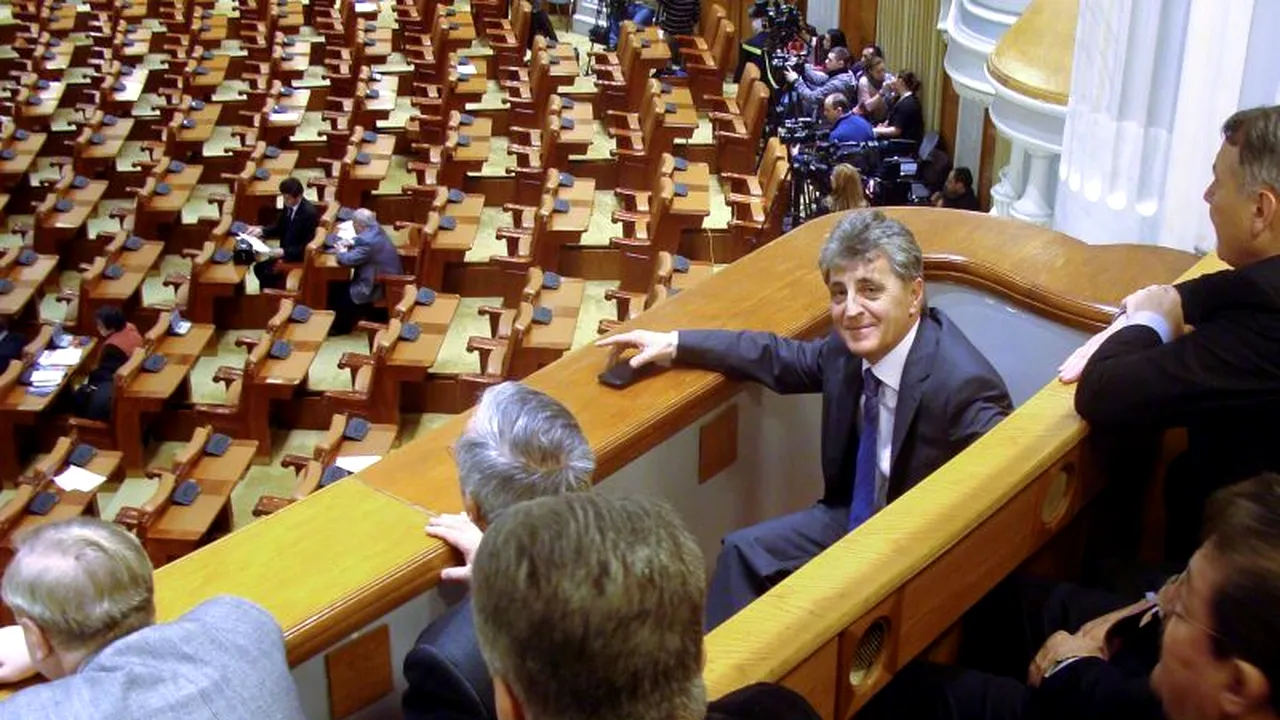 Niculescu-Duvăz, Marton Arpad și Kerekes Karoly sunt cei mai longevivi deputați