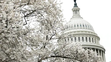 Statele Unite riscă un ȘOC pe piețele financiare, din cauza datoriei suverane enorme