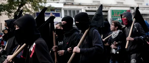 Confruntări violente între poliție și protestatari la Atena, după o demonstrație a anarhiștilor