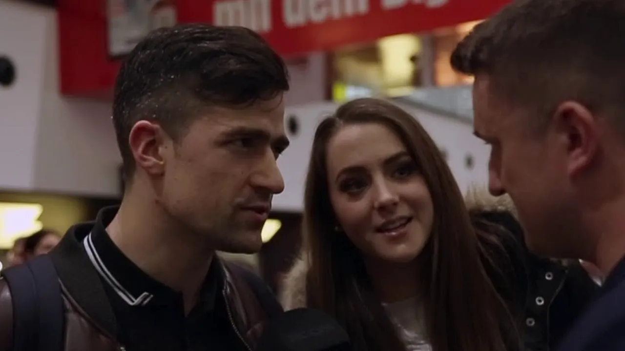 Activiști de extremă-dreapta, reținuți și expulzați înainte să intre în Marea Britanie