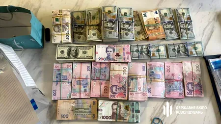 Percheziții la una dintre casele șefei Fiscului de la Kiev. Femeia este acuzată de FRAUDĂ de milioane de dolari