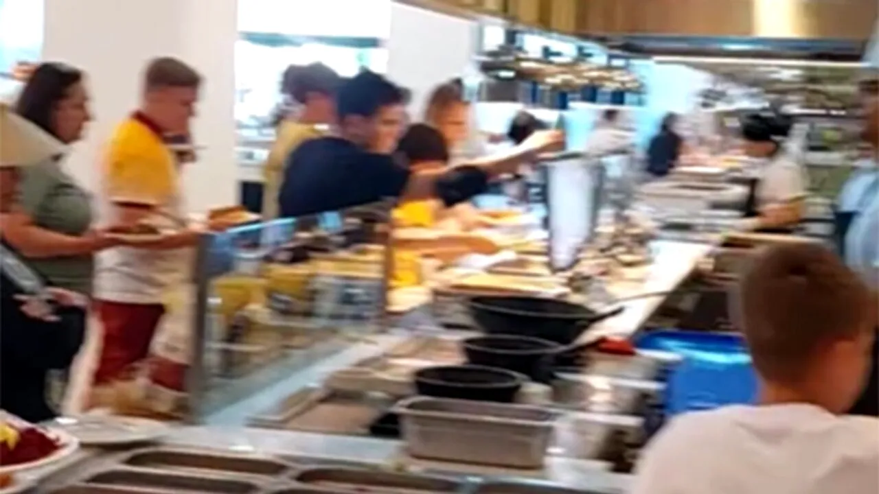 Daniel din Iași a rezervat un concediu într-un hotel de 5 stele din Antalya. Ce a primit să mănânce la 