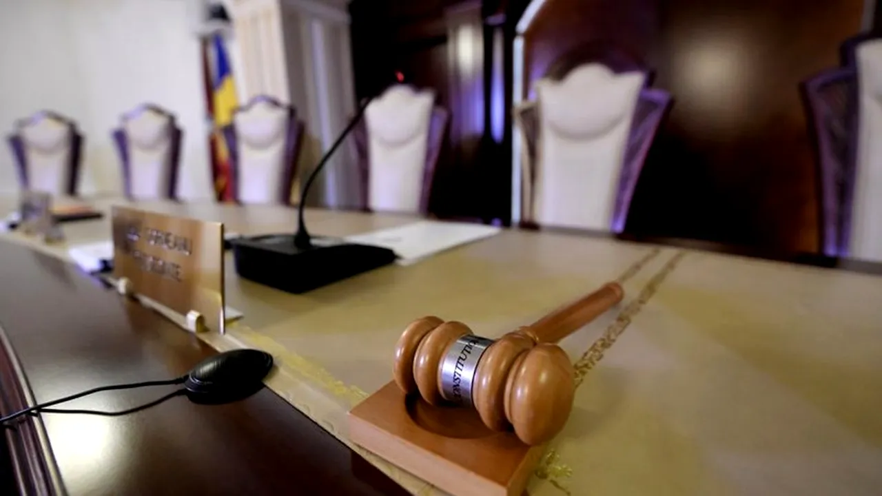 CCR, decizie definitivă și general obligatorie referitoare la OUG privind sistemul unitar de pensii publice
