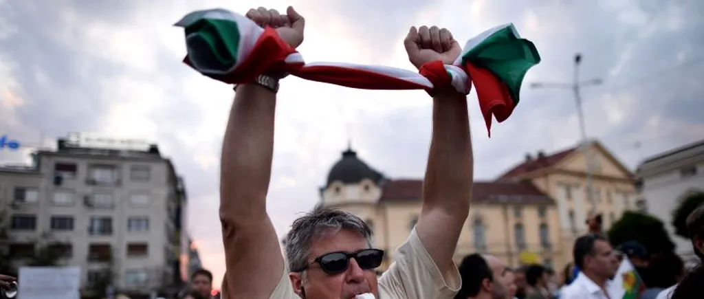Ministrul bulgar al Muncii avertizează: Economia se află la un pas de recesiune