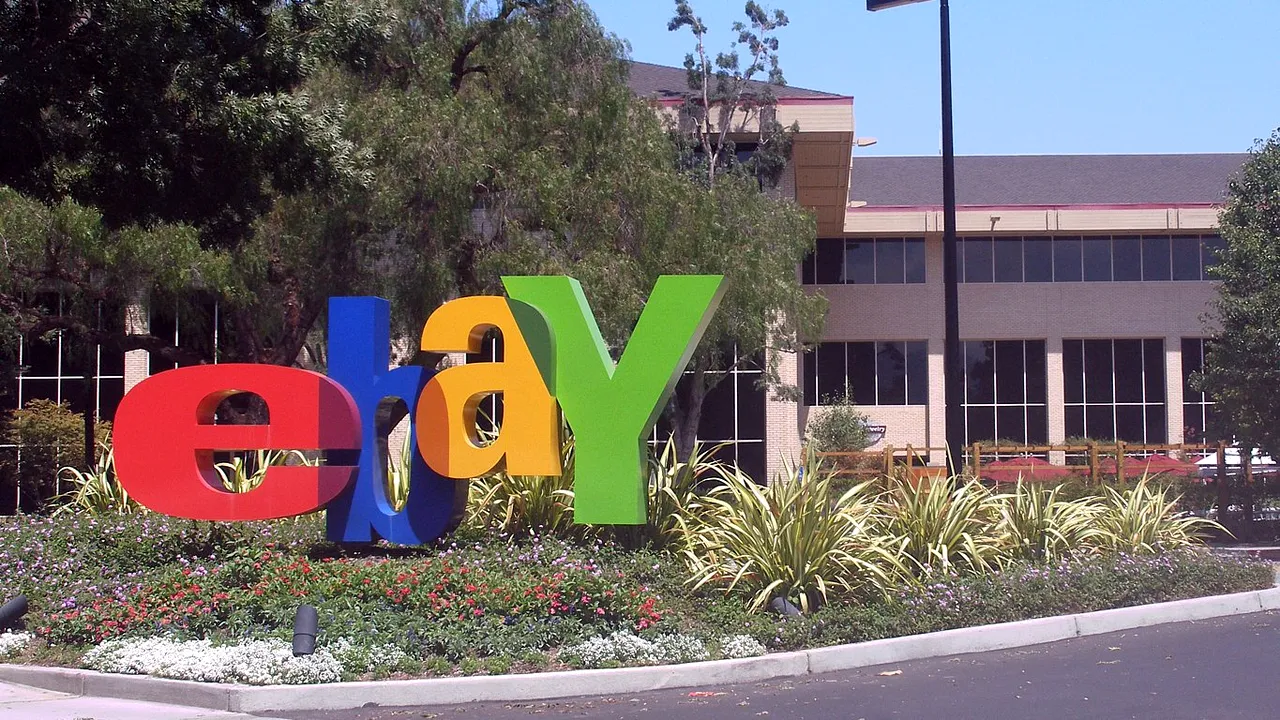 Englezii, furioși pe giganții Netflix și eBay: taxele absolut ridicole pe care le-au plătit americanii pentru afaceri de miliarde