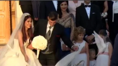 Nunta din România unde doar florile au costat 80.000 de RON. Politicieni, oameni de afaceri, dar și „membri ai Casei Regale din Suedia