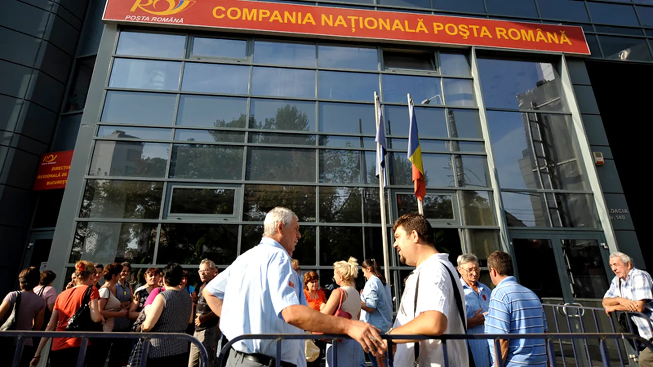 Peste 1.500 de poștași din Capitală protestează, refuzând să plece pe teren