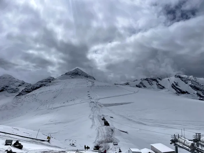 Cum ar fi trebuit să arate în mod normal Passo Stelvio 