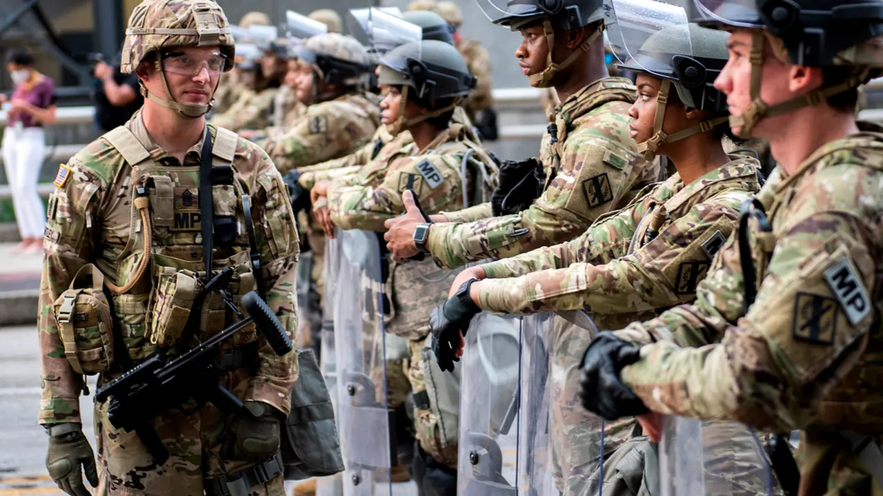 O treime din soldații US Army refuză să se vaccineze! Celulă de criză la Pentagon!