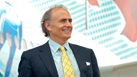 Un român conduce una din cele mai mari companii aeriene din lume. Cum a ajuns la un salariu de UN MILION DE EURO PE AN