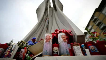 Episcopii din Italia au lansat un apel la rugăciune pentru Papa Francisc. Suveranul pontif este grav bolnav